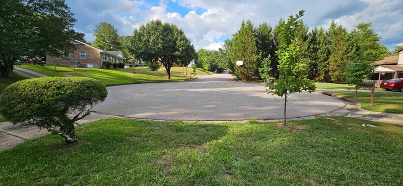 Near NCCU, 3 Gig WiFi, TV, Mini-Fridge & Workspace, Private Entrances, Individual Temperature Control + Huge Back Yard (id. 37229)