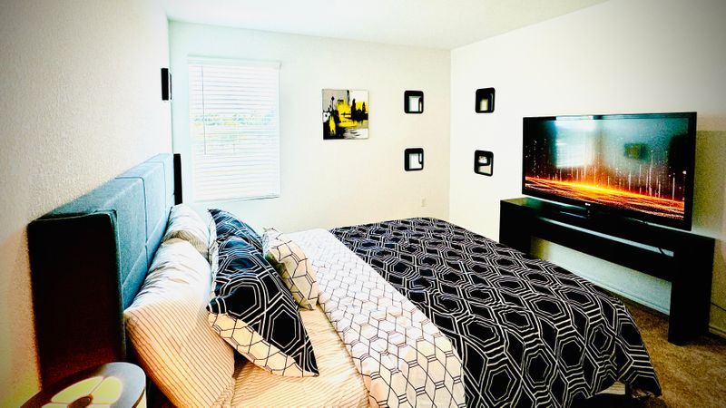 roommates in Kyle Private Room in 4Bed.1.5Bath - cirtru.com