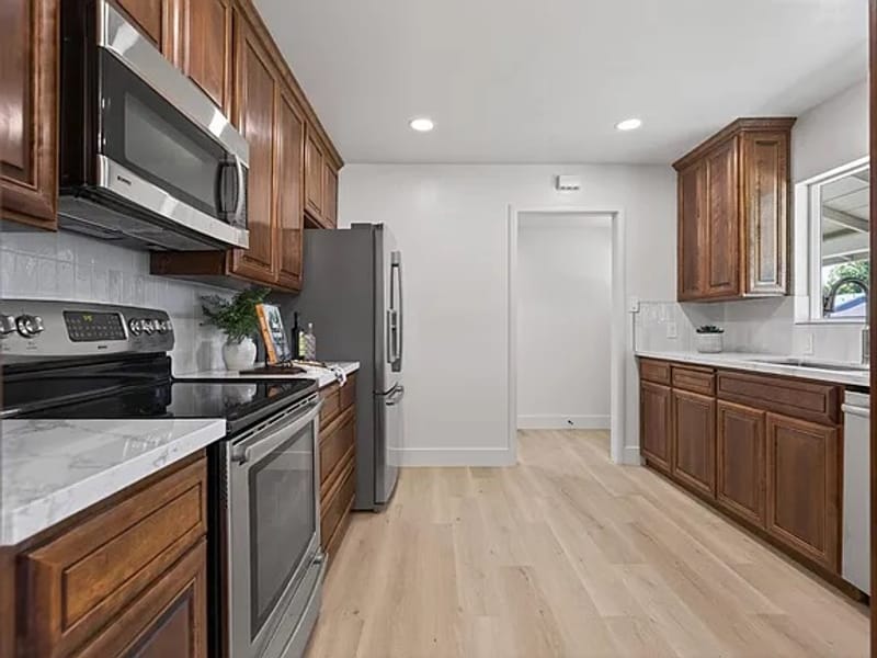 roommates in Carmichael Private Room in 3Bed.2Bath - cirtru.com