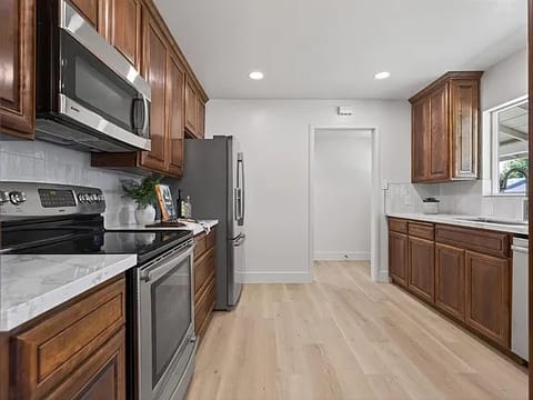 Private Room in 3Bed.2Bath