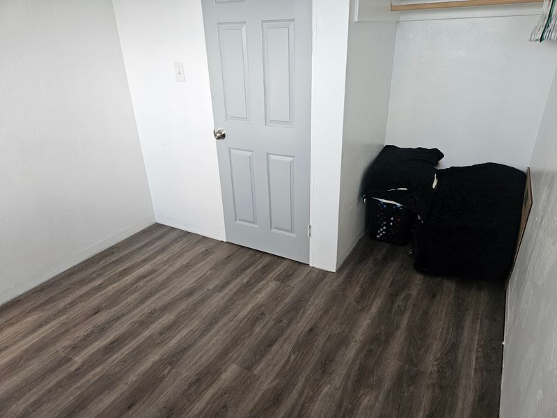 Private Room in 3Bed.1Bath