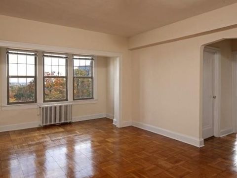 roommates in Washington Shared Room in 2Bed.1Bath - cirtru.com