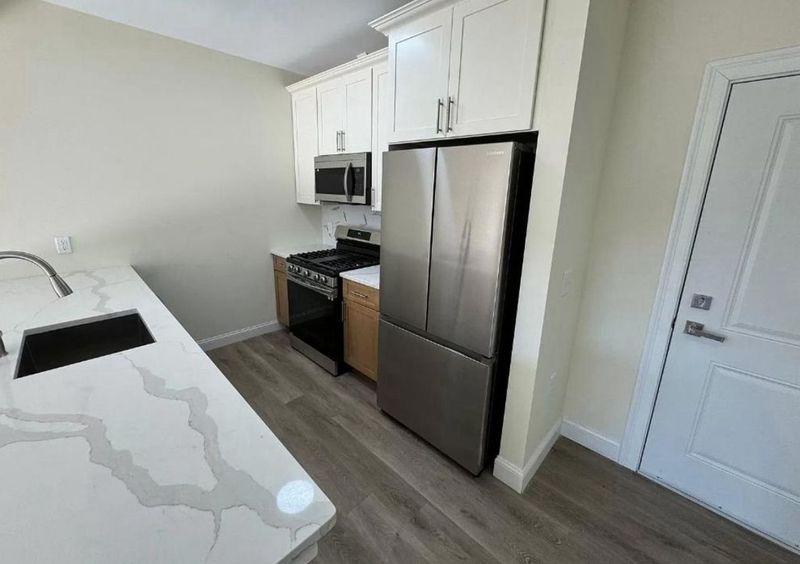 Private Room in 1Bed.1Bath