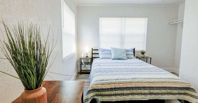 Newly-renovated & spacious Tampa House with Backyard! These book FAST! Move Quick! (id. 7105)