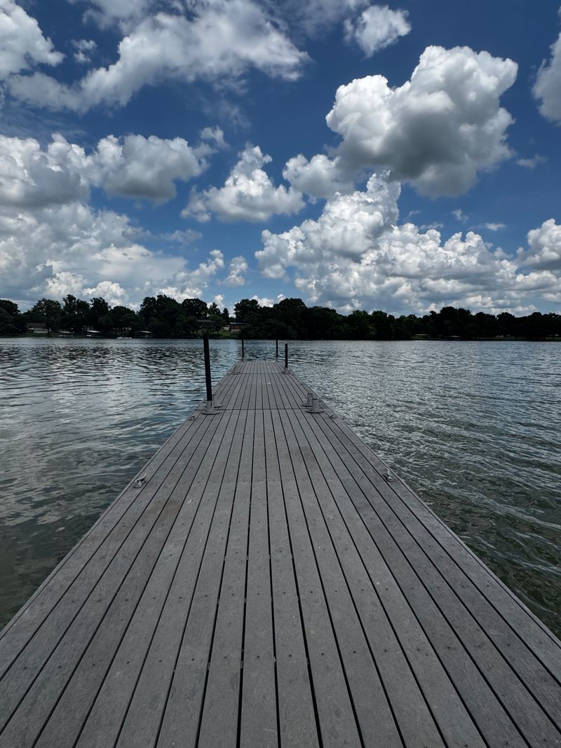 roommates in Hendersonville Room1Bed.1Bath - cirtru.com