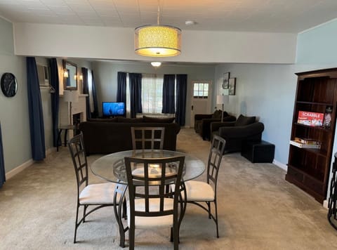 roommates in Yakima Entire Place 2Bed.1Bath - cirtru.com