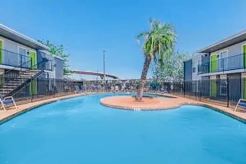 roommates in Houston Private Room in 2Bed.2Bath - cirtru.com