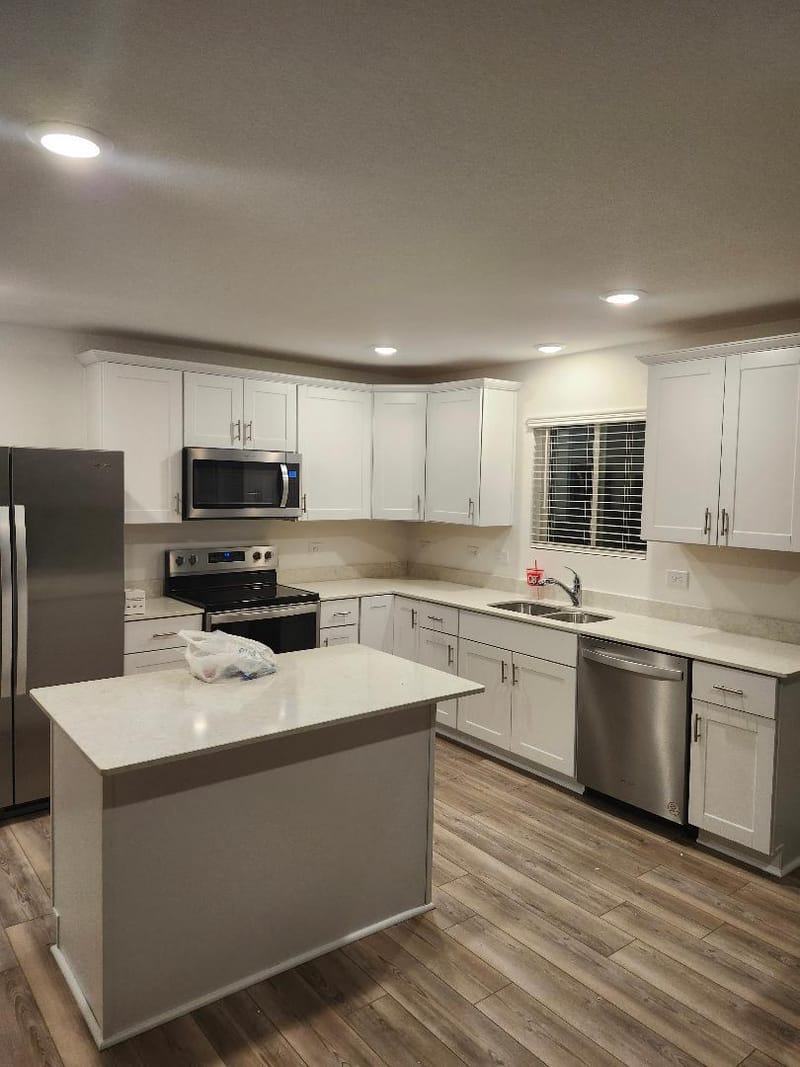 Modern & high-quality Denton House with Backyard (id. 12766)