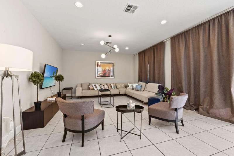 roommates in Undisclosed, Kissimmee, FL 34746 Luxury 8BR Villa near Disney, Universal & SeaWorld (id. 35384) - cirtru.com