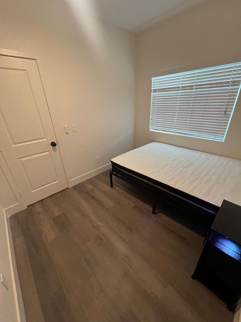 roommates in Undisclosed, Las Vegas, NV 89106 North Las Vegas Home (id. 33433) - cirtru.com
