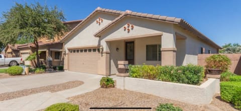 Former model home in Queen Creek (id. 42059)