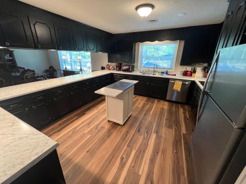 Rooms For Rent 1/2 Mile from Ft Bragg Access! (id. 25438)