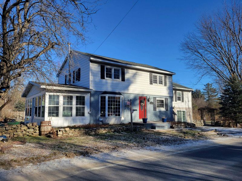 roommates in Chazy Private Room in 3Bed.1.5Bath - cirtru.com
