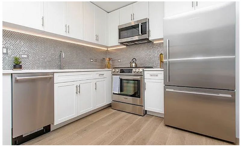 roommates in New York City Entire Place 1Bed.1Bath - cirtru.com