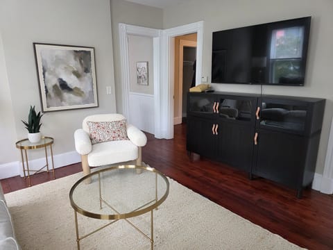 roommates in New Haven Room3Bed.1Bath - cirtru.com