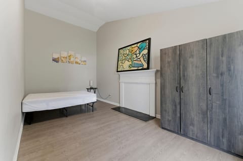 The Jonesboro Home | Quiet & Spacious Living (id. 35134)
