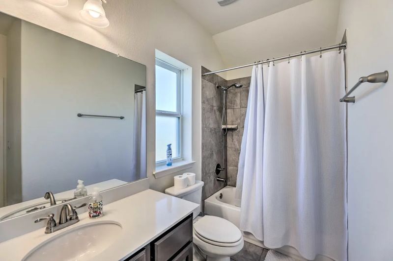 roommates in Austin Entire Place 3Bed.3Bath - cirtru.com