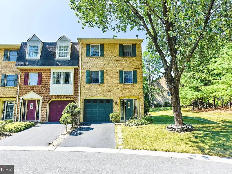 roommates in Hagerstown Room2Bed.2.5Bath - cirtru.com