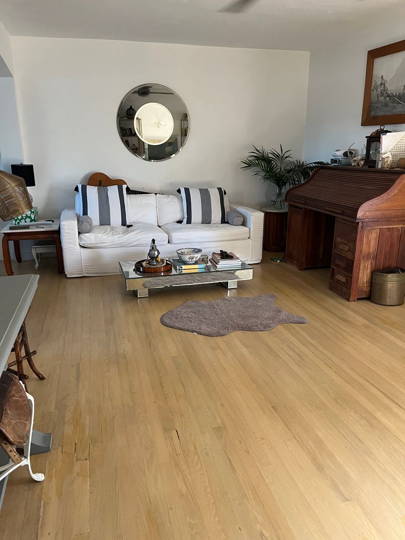 roommates in North Miami Beach Private Room in 3Bed.1Bath - cirtru.com