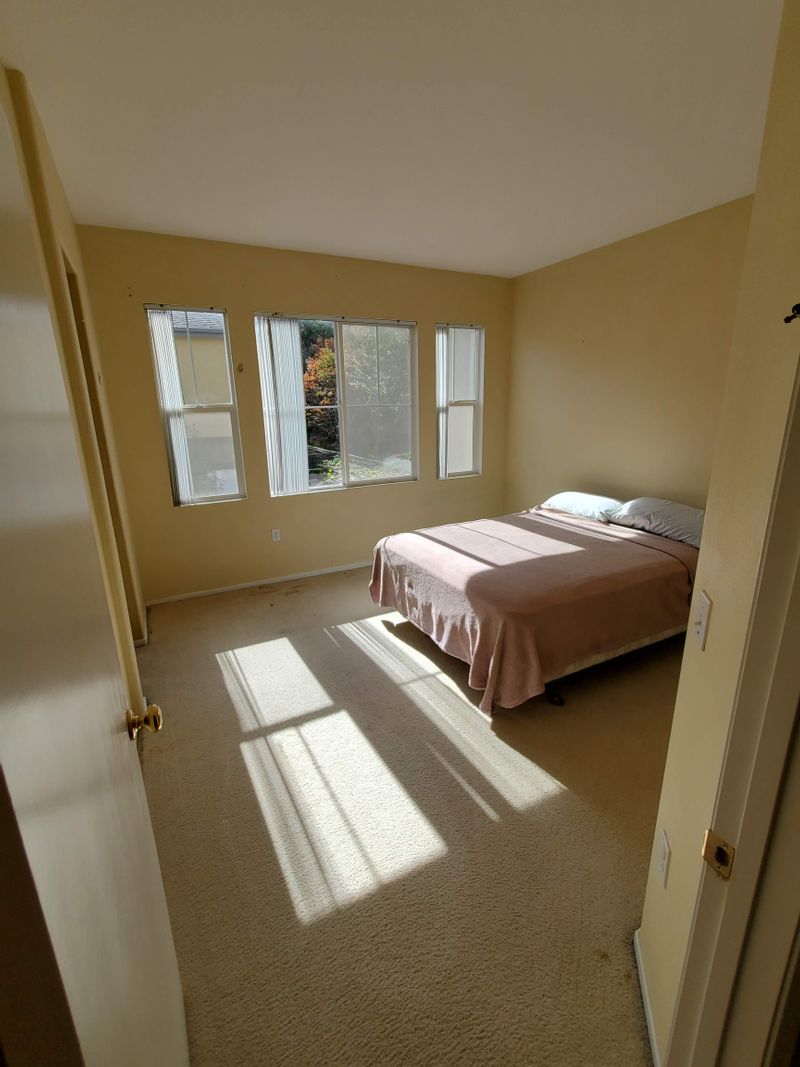 Private Room in 3Bed.3Bath