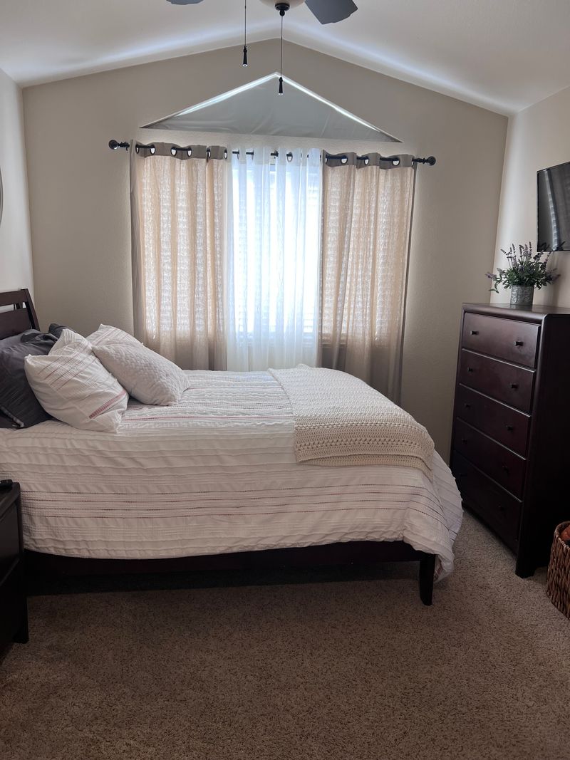 roommates in Yucaipa Room3Bed.2.5Bath - cirtru.com