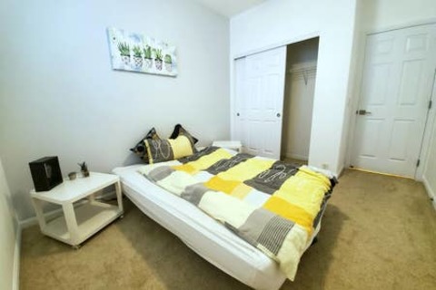 Private Room in 3Bed.2Bath