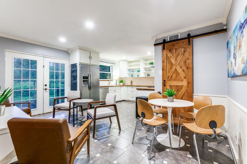 roommates in Undisclosed, Richardson, TX 75080 Richardson Home, a 5 minute walk to transit stop Belt Line @ Dublin - E - FS...
Installment payments for Move-in fees or Flexable Plan fees are not allowed and must be paid in full up front. (id. 13657) - cirtru.com