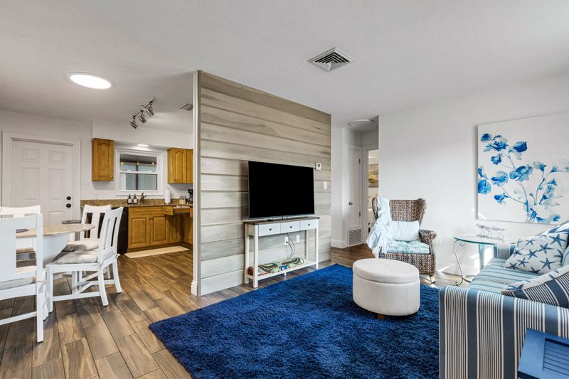 roommates in Bradenton Entire Place 2Bed.1Bath - cirtru.com