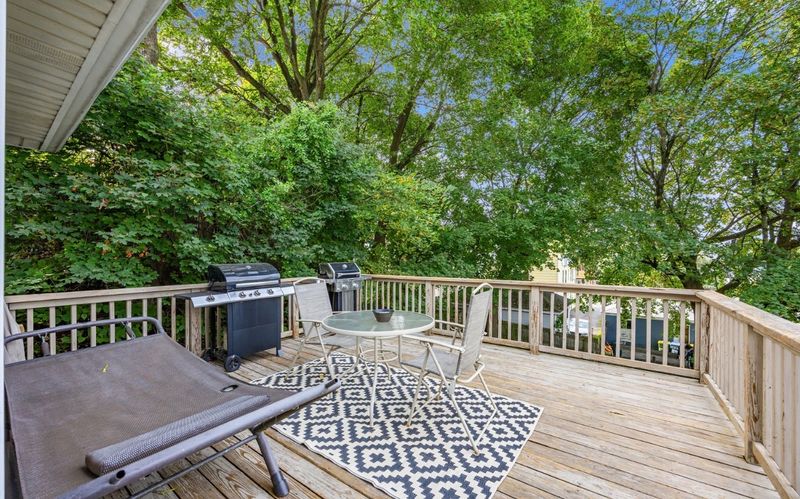 roommates in Waterbury Private Room in 3Bed.1.5Bath - cirtru.com