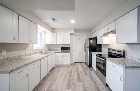 All-Inclusive Co-Living in Pasadena | Fast Wi-Fi, Laundry, Parking & More! (id. 591)