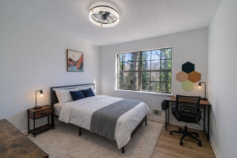 roommates in Undisclosed, Stone Mountain, GA 30088 Clean, Quiet, Professionally Managed Home for Working Professionals | Affordable Move-In Ready Rooms (id. 17086) - cirtru.com