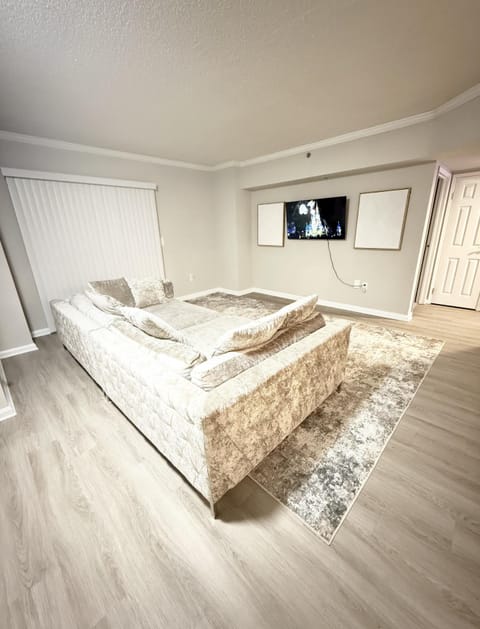 Sandy Springs Oasis! (id. 16122)