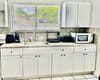 Live in Coral Way (id. 44127)