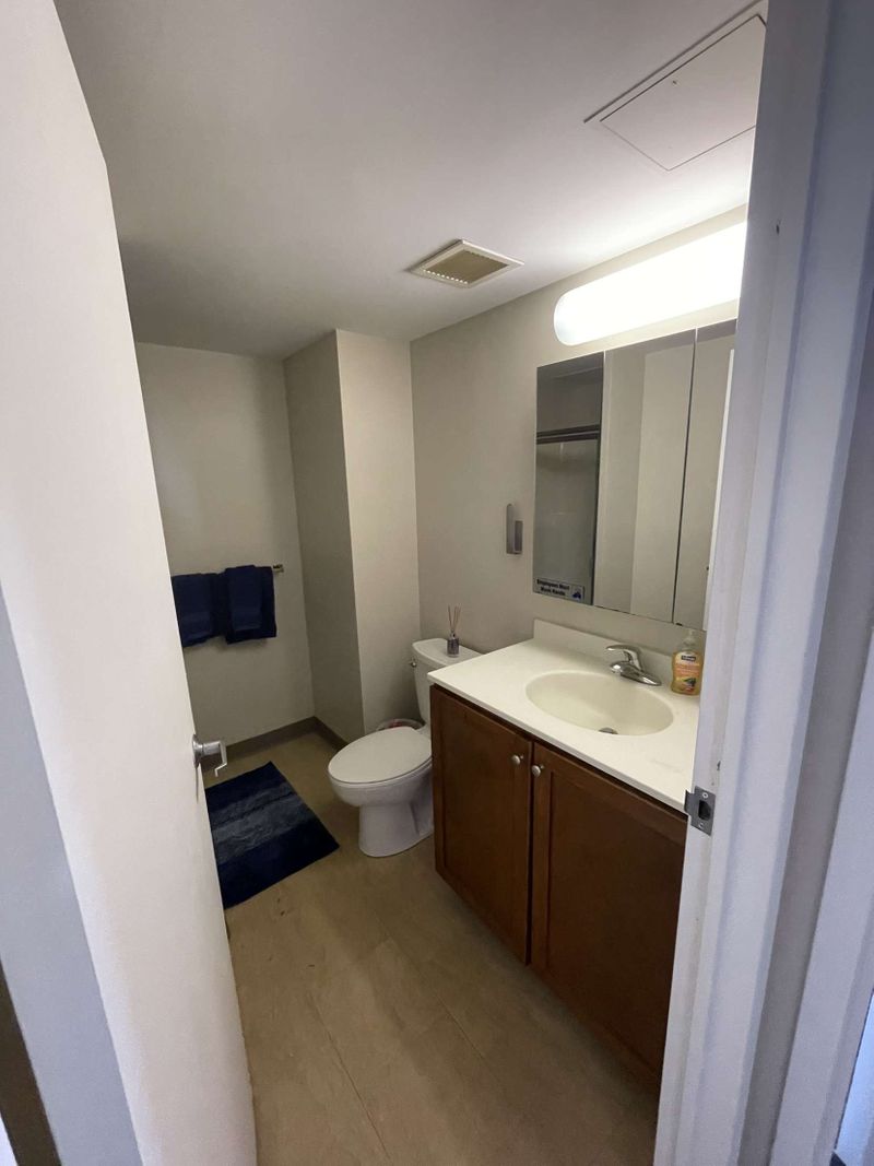 roommates in New Bedford Private Room in 2Bed.2Bath - cirtru.com