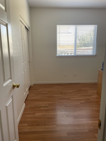 roommates in Riverside Private Room in a 6 Bed house.2Bath - cirtru.com