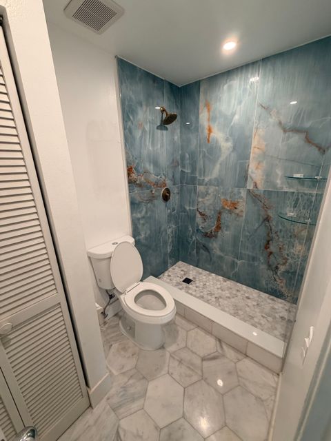Room3Bed.2.5Bath