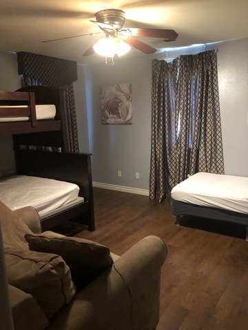 roommates in Rancho Cucamonga Private Room in 1Bed.1Bath - cirtru.com