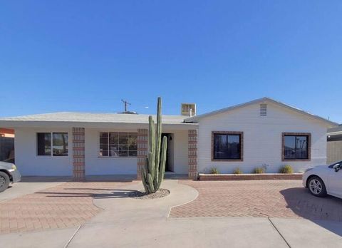 Live in Papago Terrace (id. 32204)