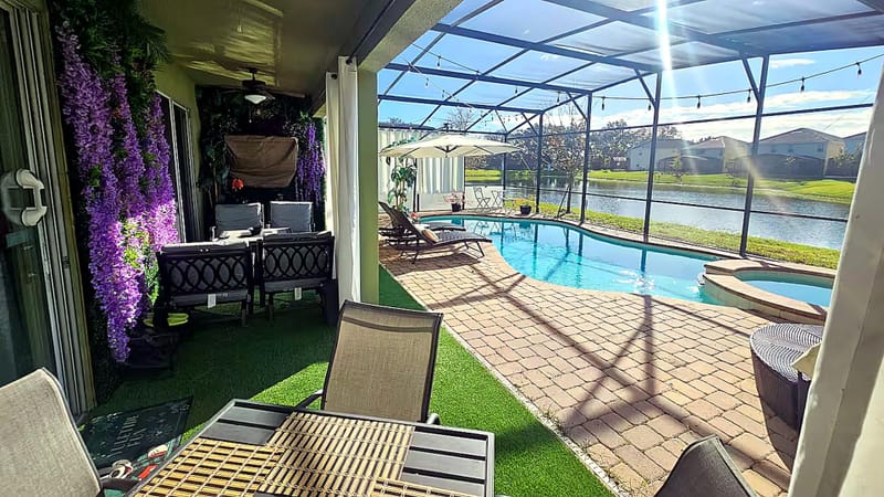 roommates in Undisclosed, Kissimmee, FL 34746 Private Bathrooms | Gated Kissimmee Resort Home |  Smart TVs |  Pool |  Resort Hot Tub |  Resort Gym |  Wi-Fi |  Workspaces |  Cold Plunge |  Red Light Bed |  PEMF Mat |  Whole-Body Vibration | Near Disney, Universal, SeaWorld & HWY 192 (id. 35318) - cirtru.com
