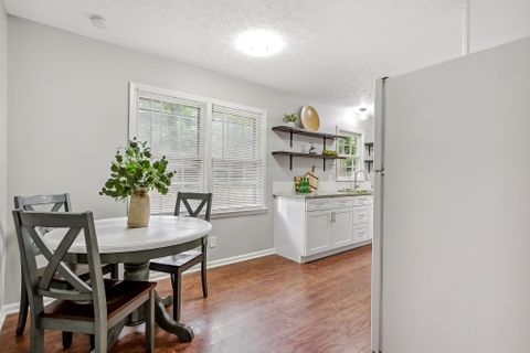 roommates in Undisclosed, Acworth, GA 30102 Quiet Comfort Living -- Respectful roommates welcome! (id. 3510) - cirtru.com