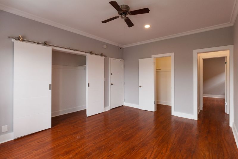 roommates in Los Angeles Entire Place 1Bed.1Bath - cirtru.com