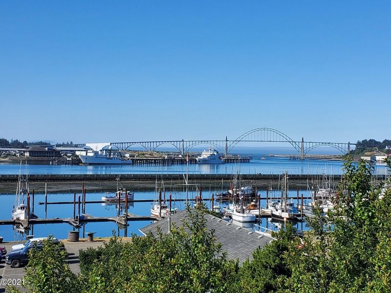 roommates in Newport Entire Place 1Bed.2Bath - cirtru.com