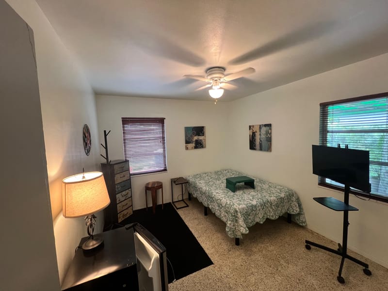 Live in Disston Heights (id. 45005)