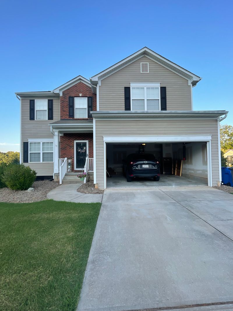 roommates in Greenville Private Room in 4Bed.2.5Bath - cirtru.com