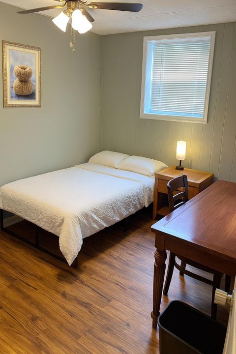 Brand New Modern Renovated CoLiving Home in quiet Mableton  neighborhood All Utilities - Fast WiFi,  and New W/D     Top Rated Host Elevated Co-Living Book Today (id. 16855)