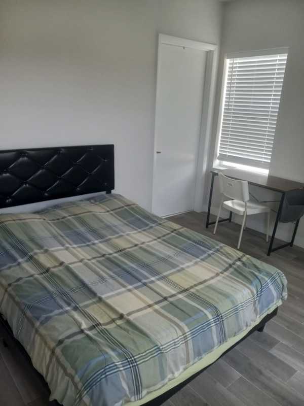 roommates in Hallandale Beach Private Room in 2Bed.3Bath - cirtru.com