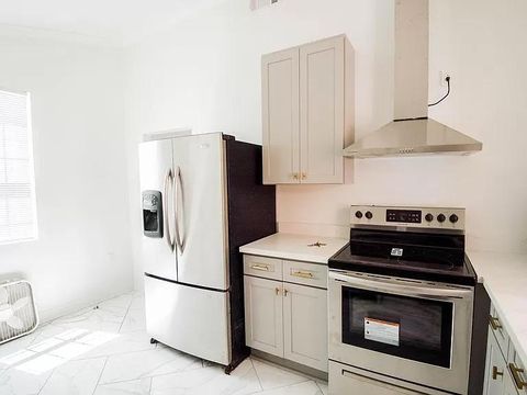 Entire Place 2Bed.1Bath