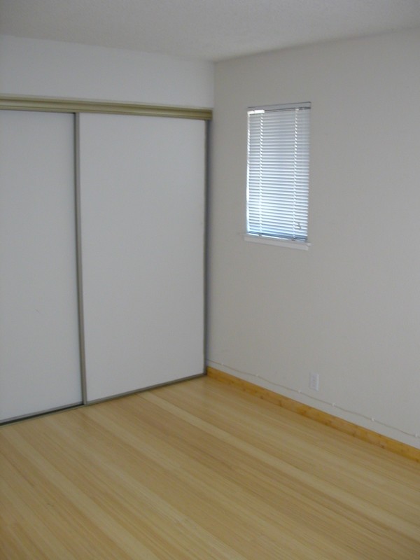 Private Room in 2Bed.1Bath