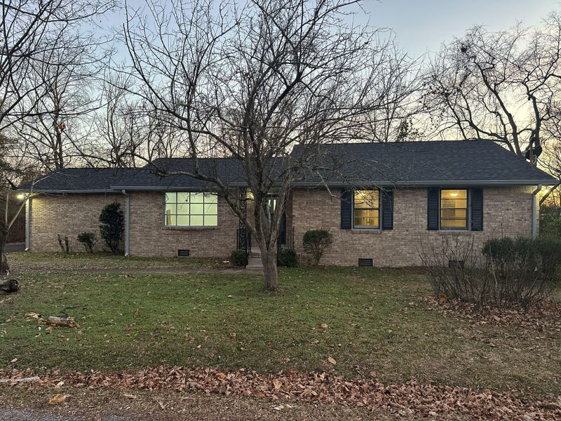 roommates in Undisclosed, Hermitage, TN 37076 Stylishly Renovated Home on Quiet Hermitage Cul-de-Sac (id. 18913) - cirtru.com