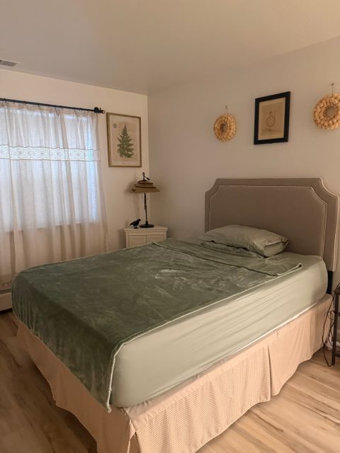 Private Room in 2Bed.1Bath
